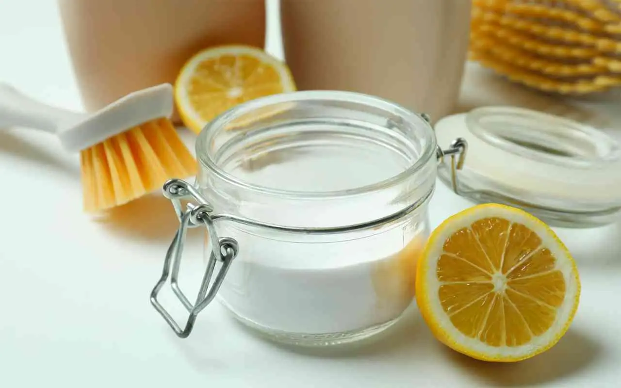 Bicarbonato e limone: la combinazione vincente per una casa brillante